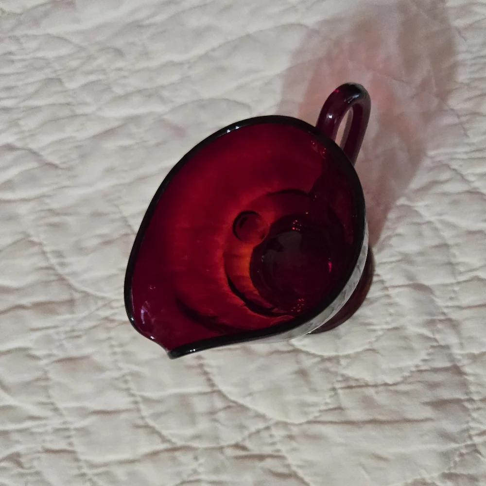Vintage New Martinsville Ruby Red Mini Creamer - Picture 6 of 12
